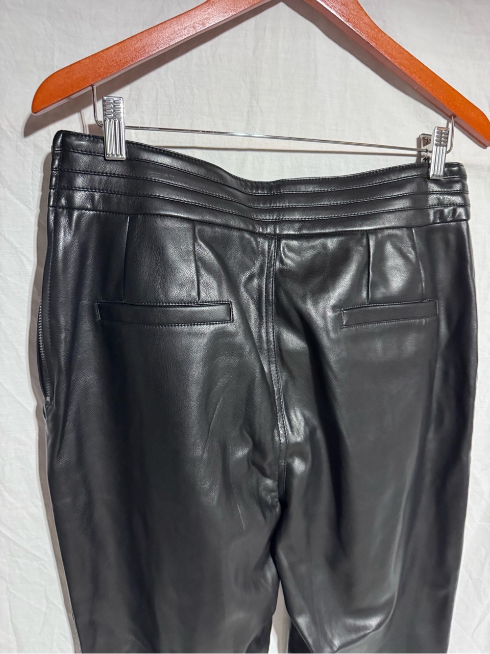 NWT 7FAM 7 For All Mankind black faux leather pant Size Large - Picture 5 of 7